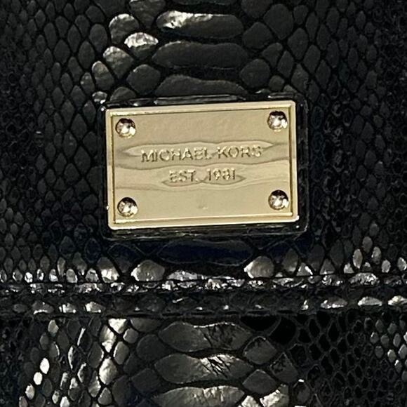Michael Kors Large Envelope Clutch MacBook Air Sleeve Black Python Crocodile - Picture 3 of 7